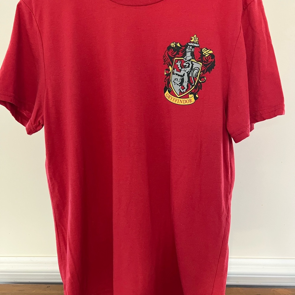 Warner Bros. Red Gryffindor Crest Tee